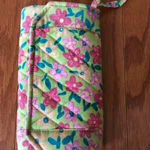 2/$10 item 🌸 🍃 adorable fabric wallet 🍃 🌸